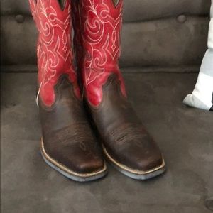 Women’s Ariat boots